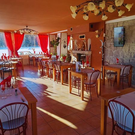 Le Catalan - Hotel Et Appartements Mont-Louis Buitenkant foto