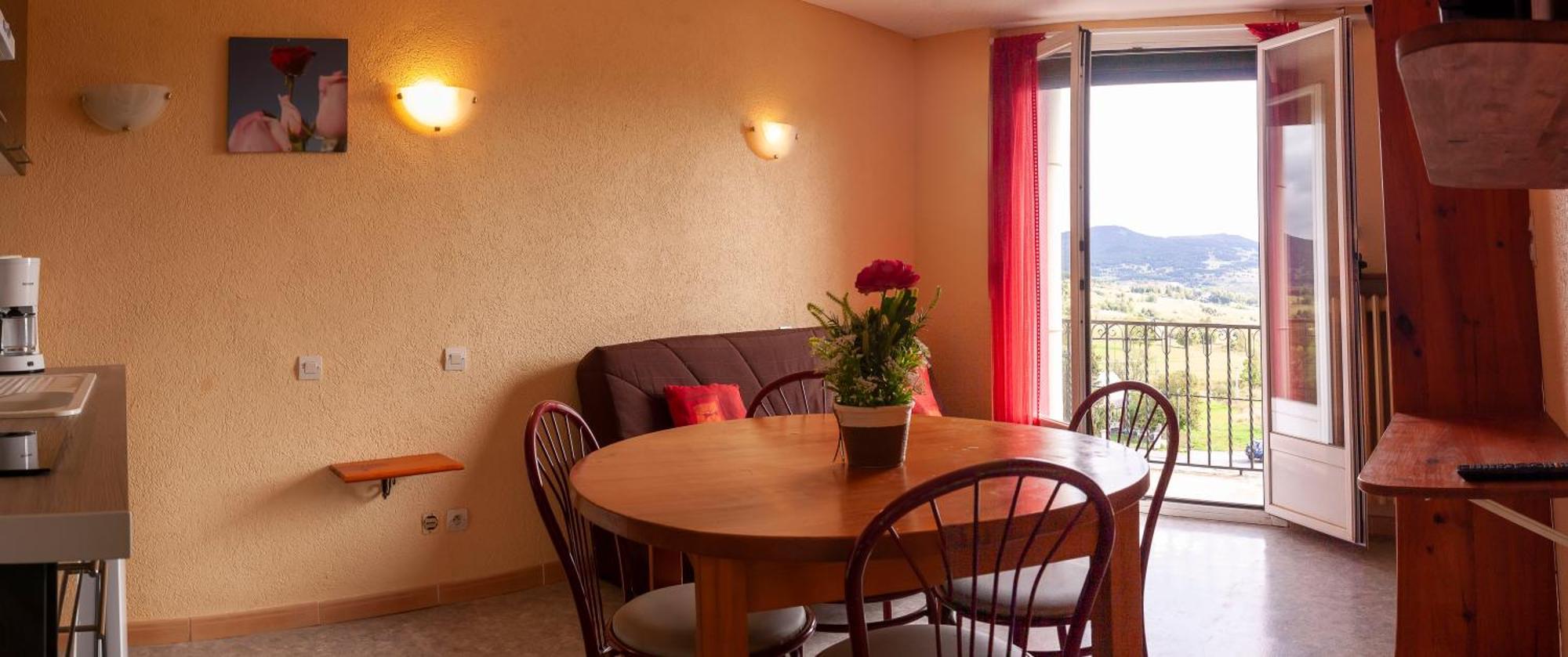 Le Catalan - Hotel Et Appartements Mont-Louis Buitenkant foto