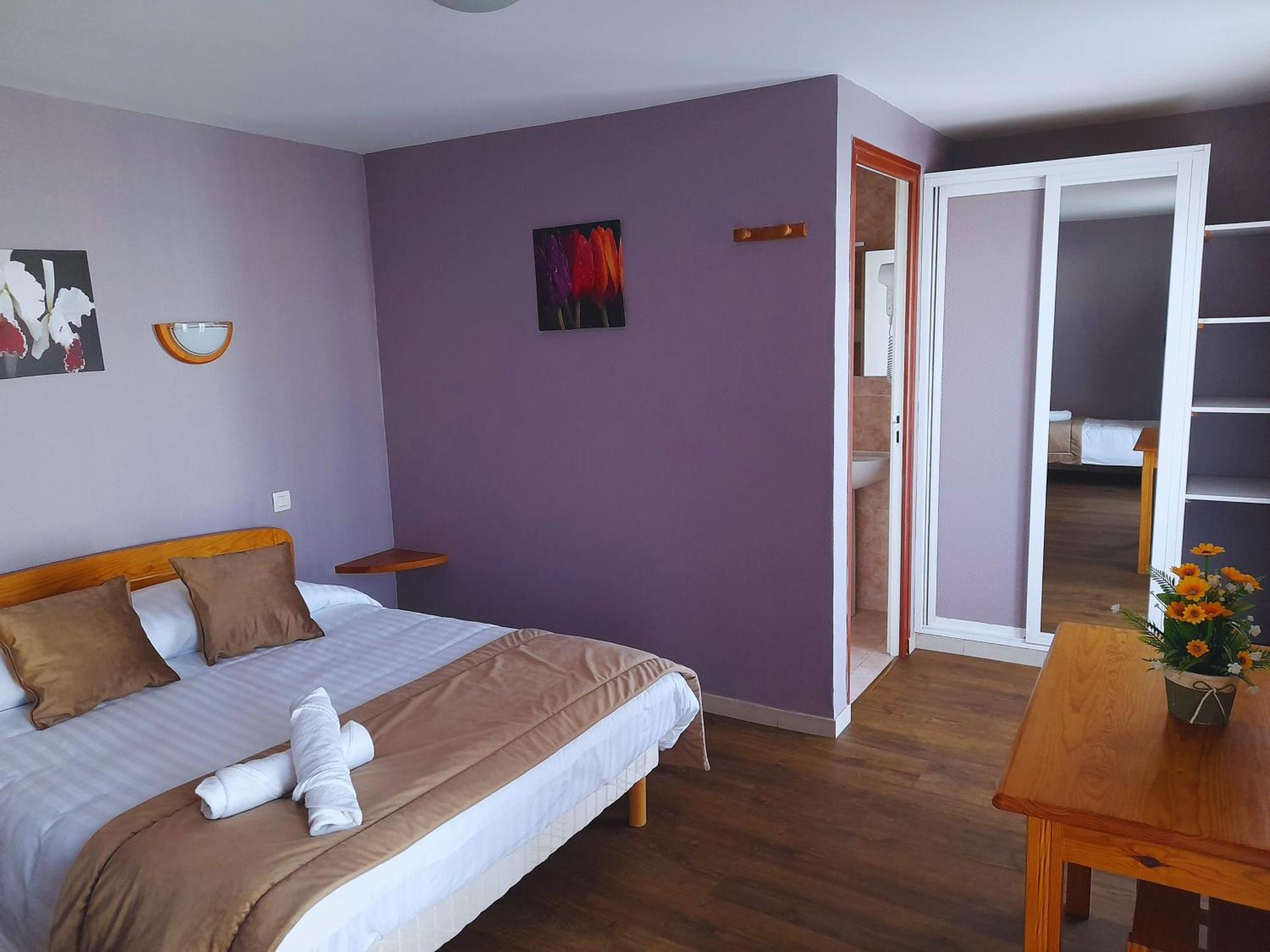 Le Catalan - Hotel Et Appartements Mont-Louis Buitenkant foto