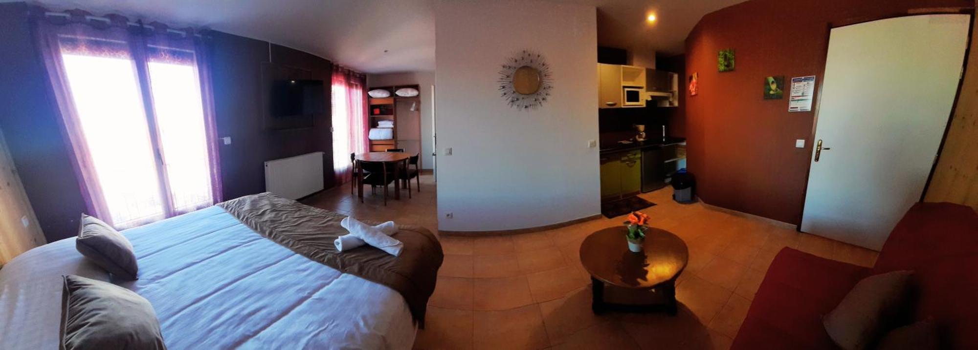 Le Catalan - Hotel Et Appartements Mont-Louis Buitenkant foto